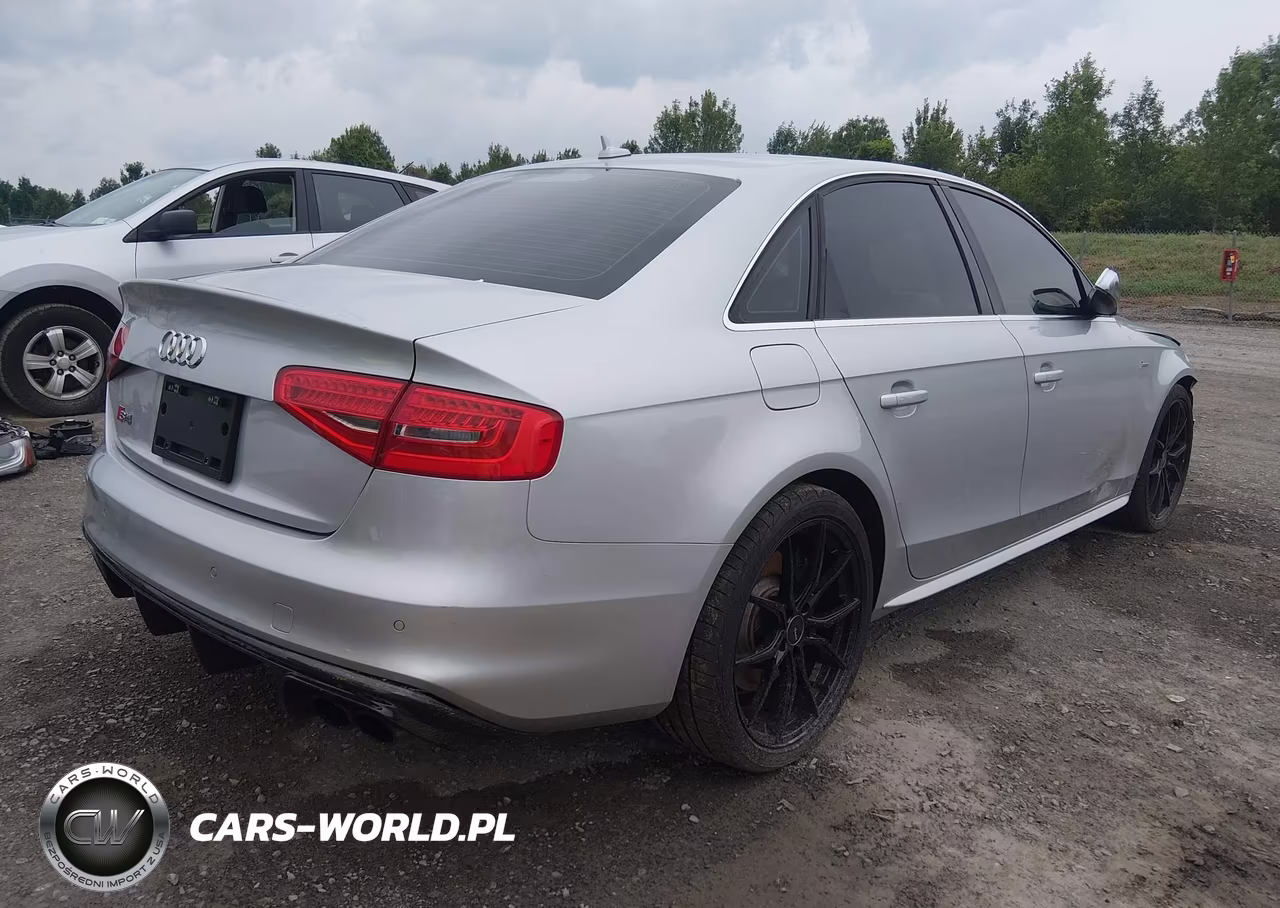 2014 Audi S4 3.0T Premium Plus VIN:WAUKGBFL3EA113490 - 4