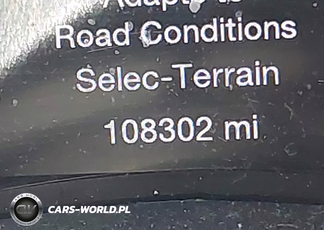 2020 Jeep Grand Cherokee North Edition 4X4 VIN:1C4RJFAG0LC388840 - 15