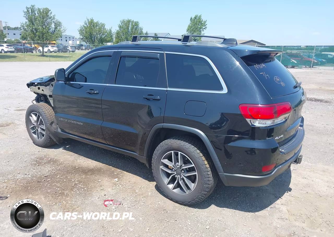 2020 Jeep Grand Cherokee North Edition 4X4 VIN:1C4RJFAG0LC388840 - 3