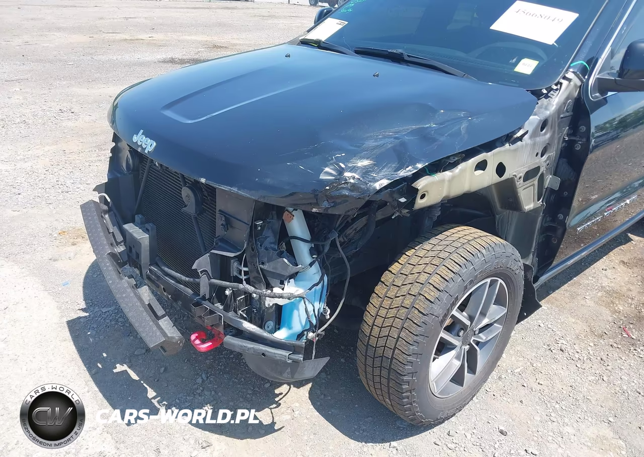 2020 Jeep Grand Cherokee North Edition 4X4 VIN:1C4RJFAG0LC388840 - 6