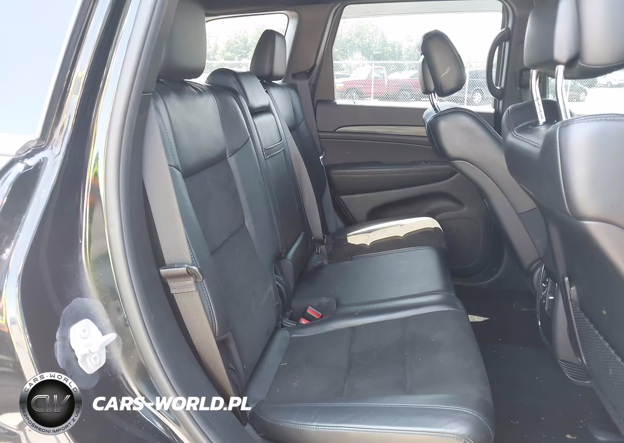 2020 Jeep Grand Cherokee North Edition 4X4 VIN:1C4RJFAG0LC388840 - 8