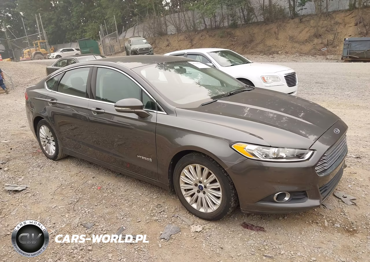 2015 Ford Fusion Hybrid Se VIN:3FA6P0LU2FR158438 - 1
