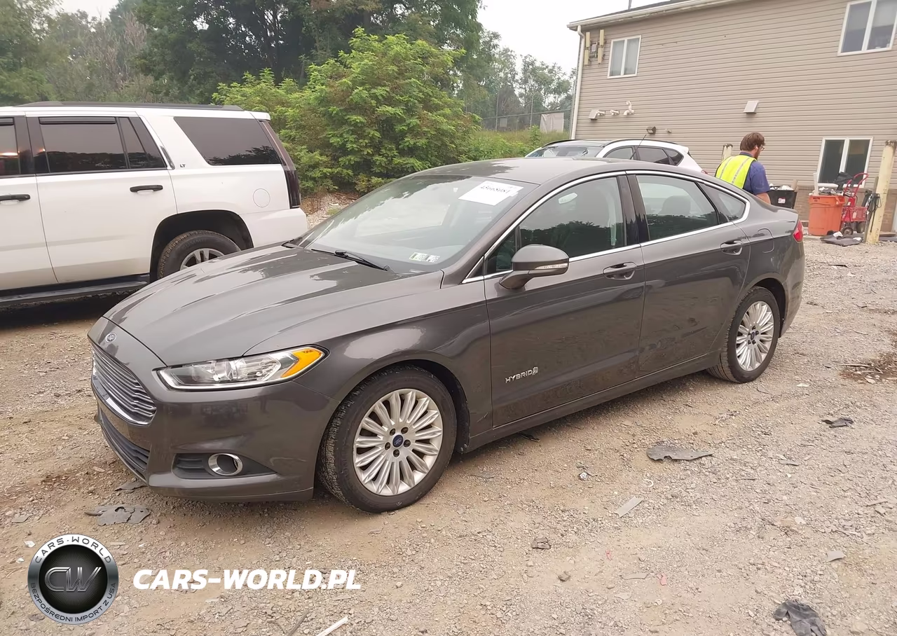 2015 Ford Fusion Hybrid Se VIN:3FA6P0LU2FR158438 - 2