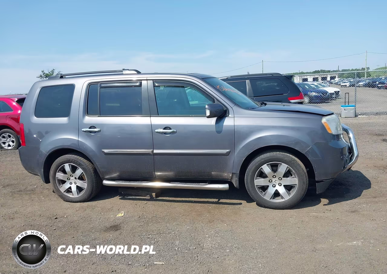 2015 Honda Pilot Touring VIN:5FNYF4H99FB027249 - 13