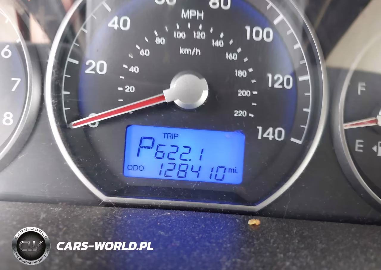 2010 Hyundai Santa Fe Gls VIN:5NMSGDAB5AH377579 - 15