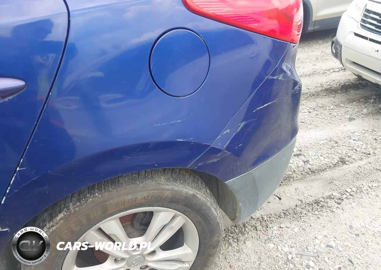 2010 Hyundai Tucson Gls VIN:KM8JU3AC2AU095346 - 15
