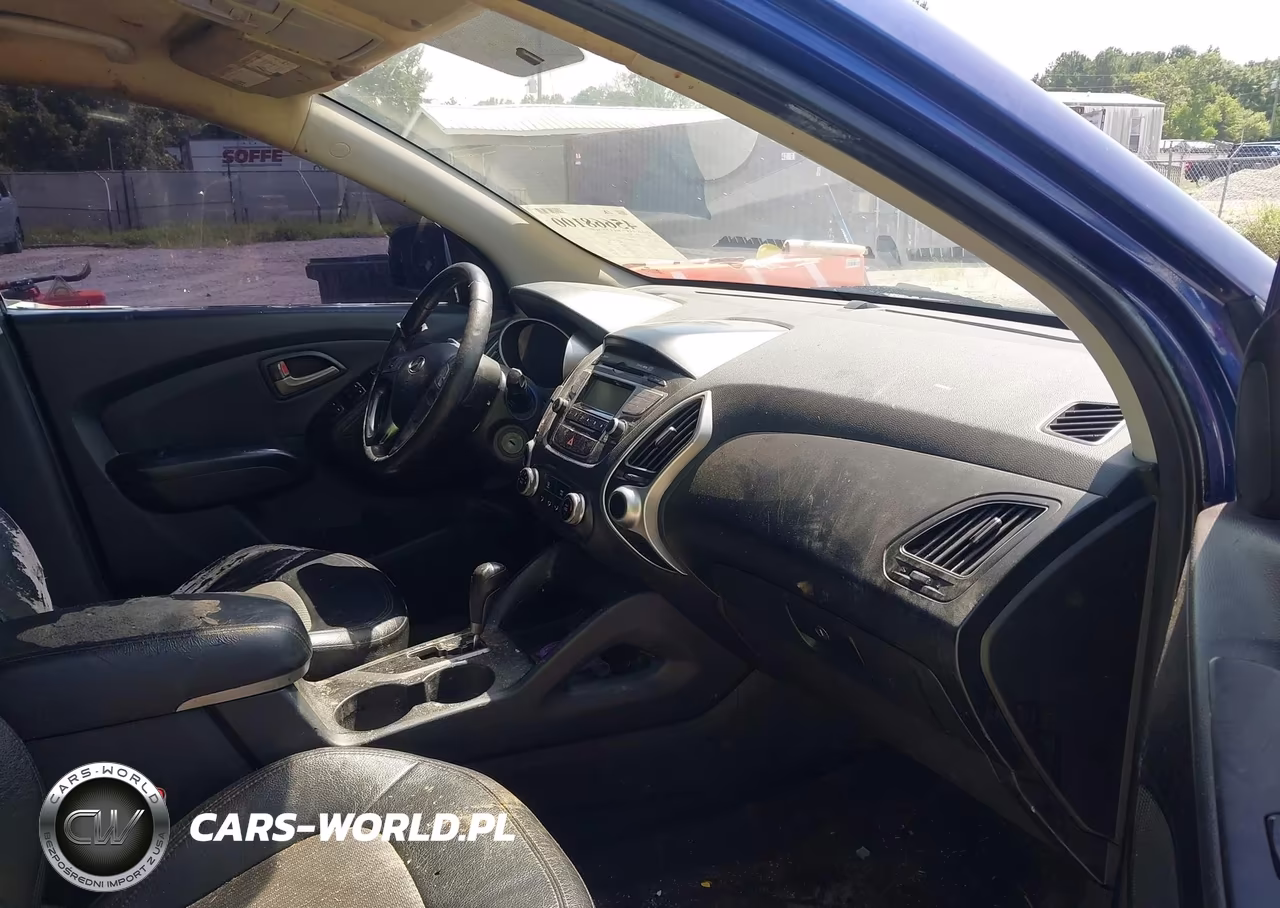 2010 Hyundai Tucson Gls VIN:KM8JU3AC2AU095346 - 5