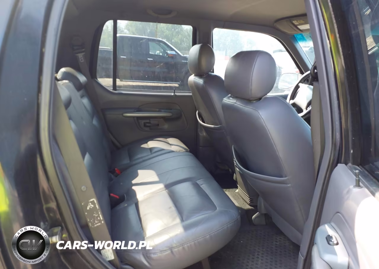 2001 Ford Explorer Sport Trac VIN:1FMZU77E01UB37032 - 8