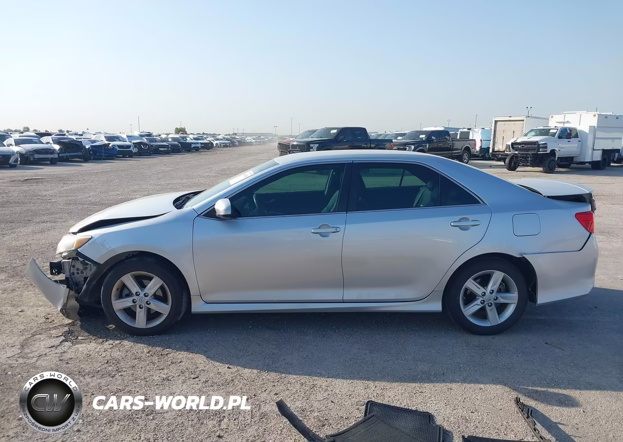 2013 Toyota Camry Se VIN:4T1BF1FK5DU223019 - 15