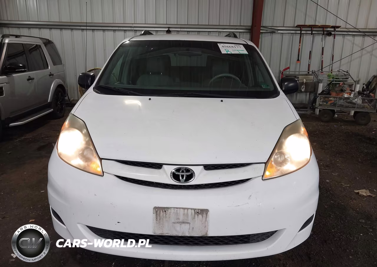 2010 Toyota Sienna Le VIN:5TDKK4CC2AS303800 - 12