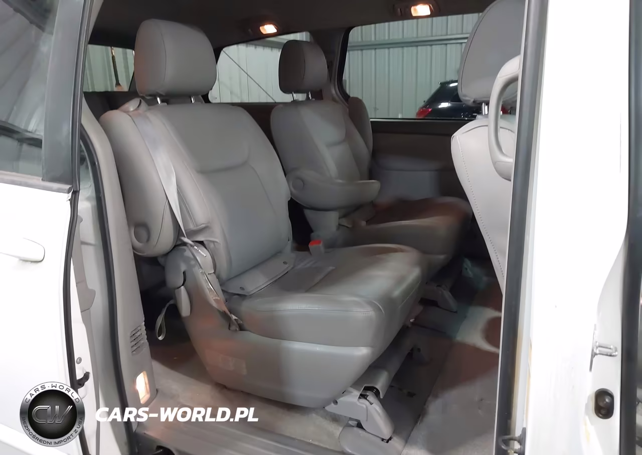 2010 Toyota Sienna Le VIN:5TDKK4CC2AS303800 - 8
