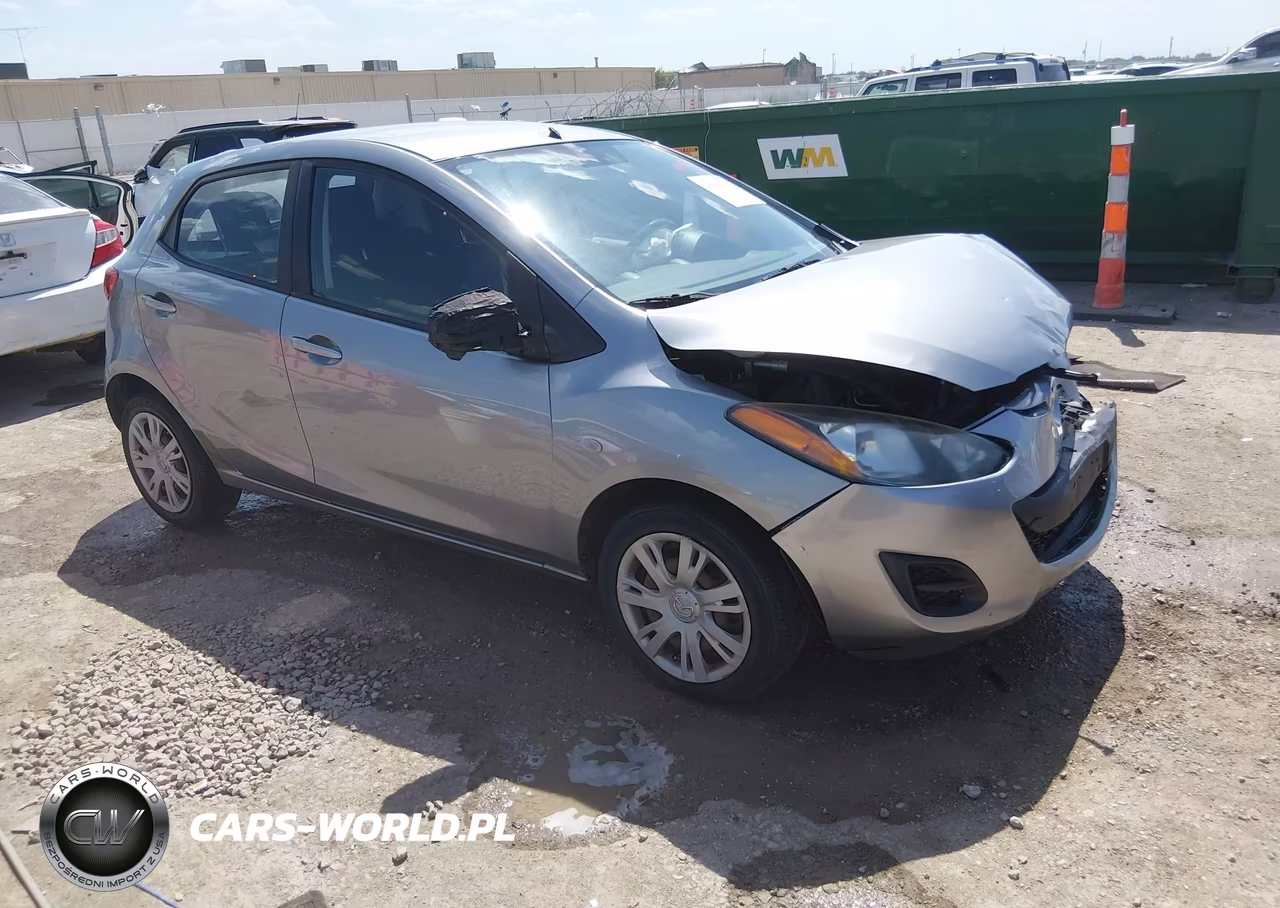2013 Mazda Mazda2 Sport – zdjęcie 1 z 16