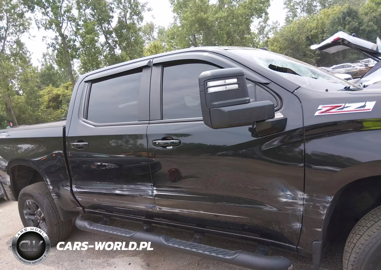 2020 Chevrolet Silverado 1500 VIN:3GCPYFEDXLG100337 - 13