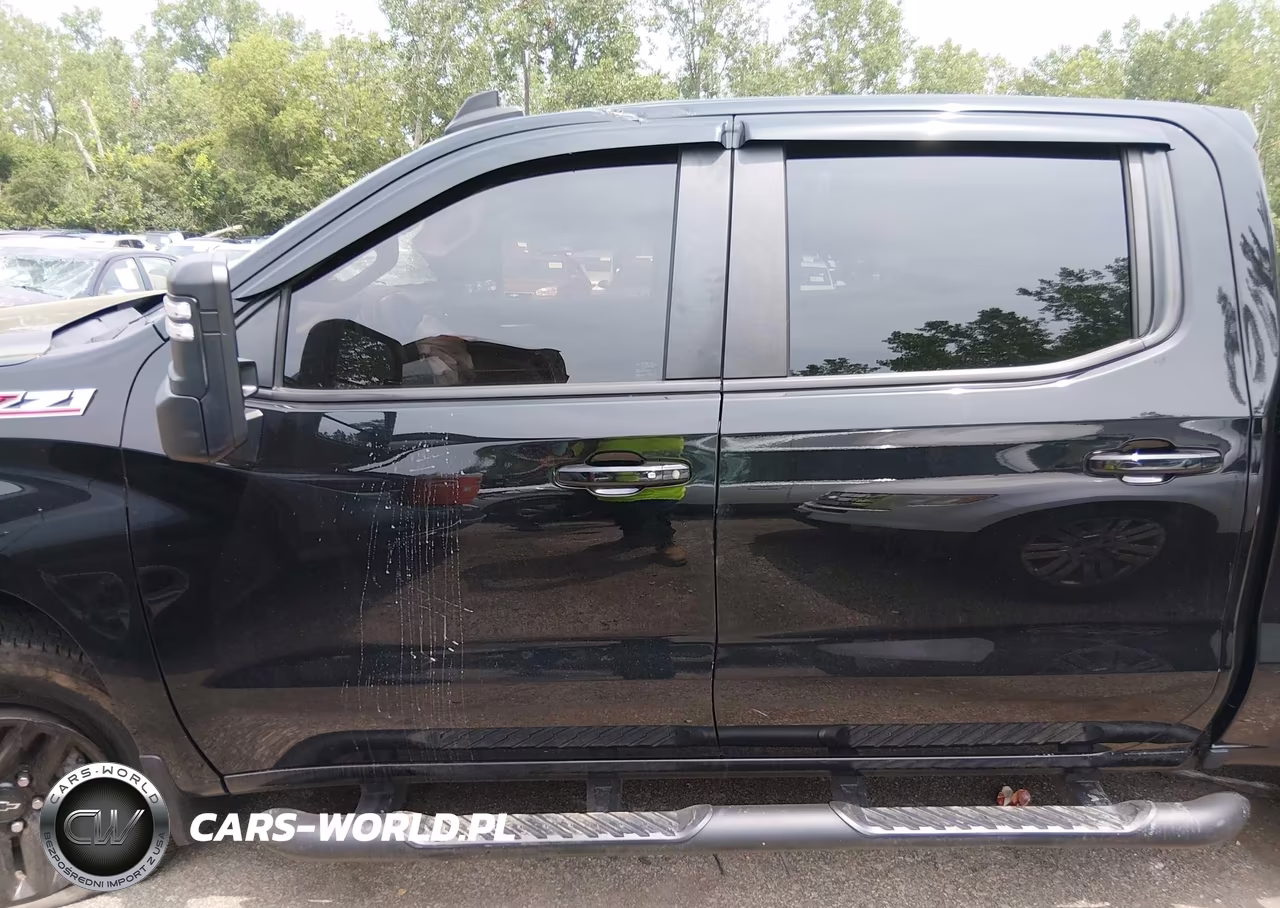 2020 Chevrolet Silverado 1500 VIN:3GCPYFEDXLG100337 - 14