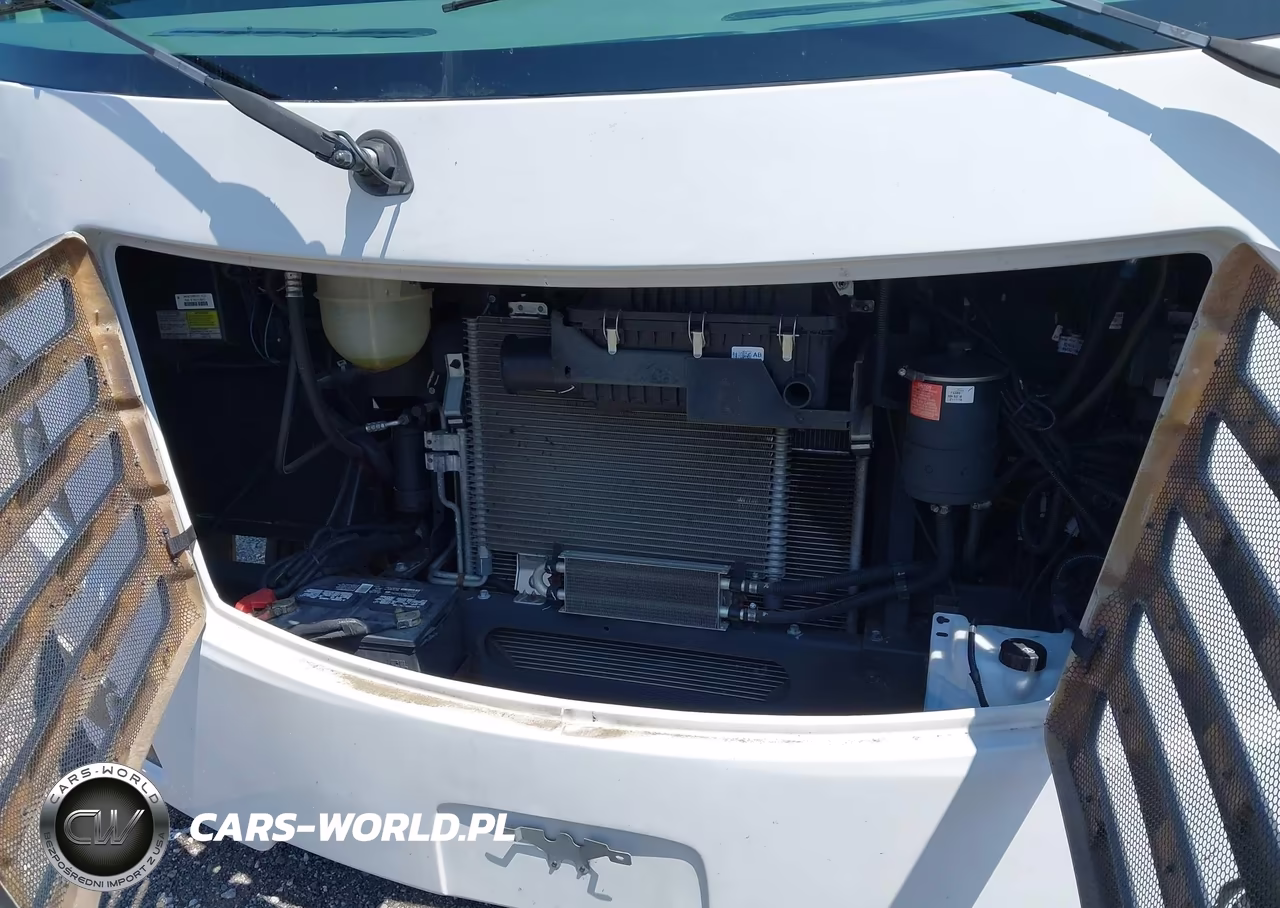 2021 Ford F53 VIN:1F65F5DNXM0A20109 - 10