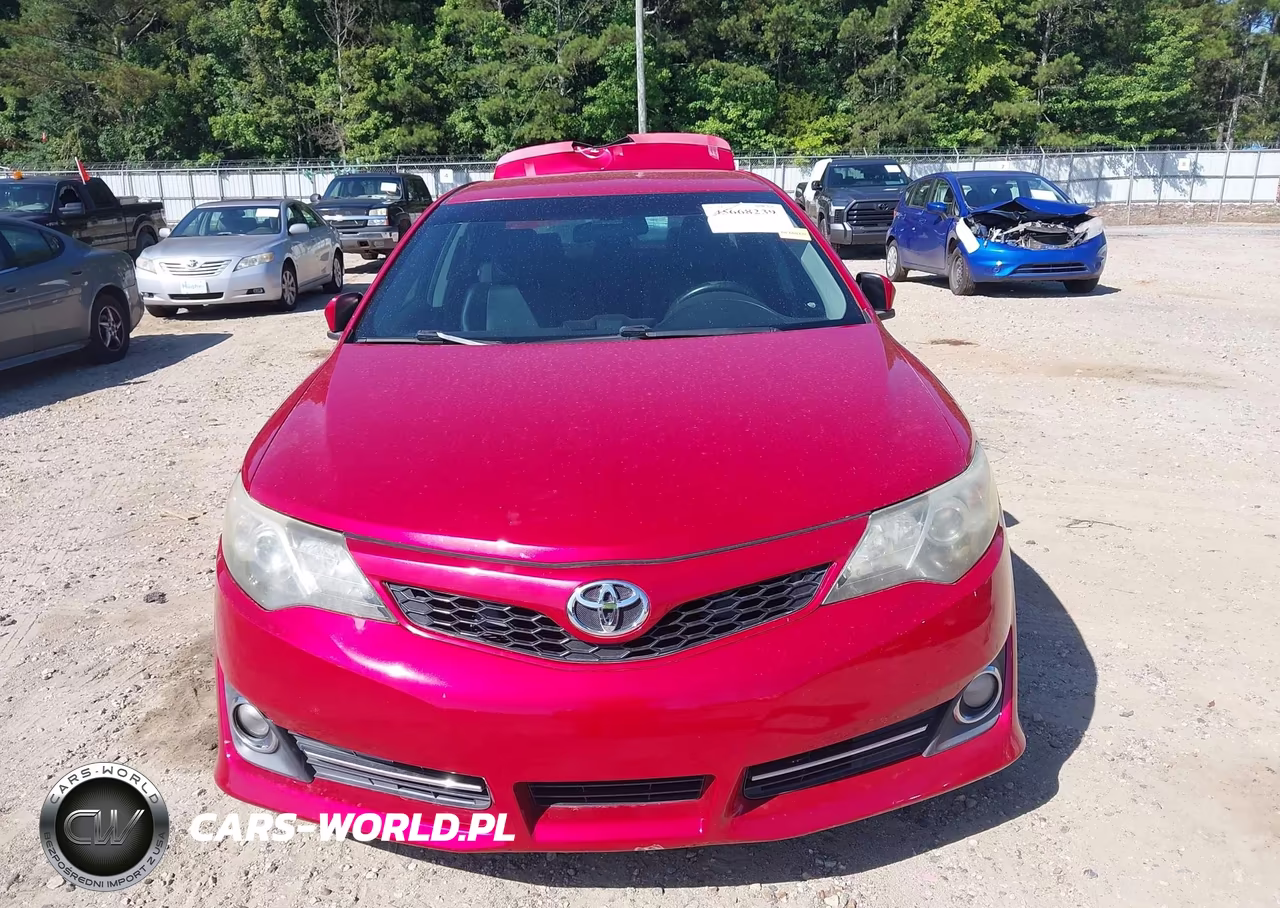 2014 Toyota Camry Se VIN:4T1BF1FK4EU789724 - 12
