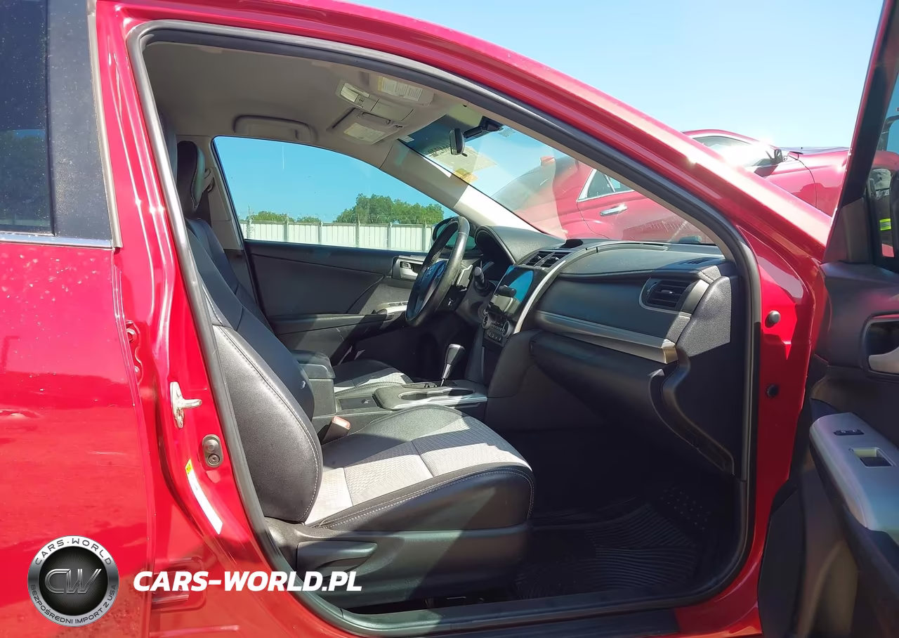2014 Toyota Camry Se VIN:4T1BF1FK4EU789724 - 5
