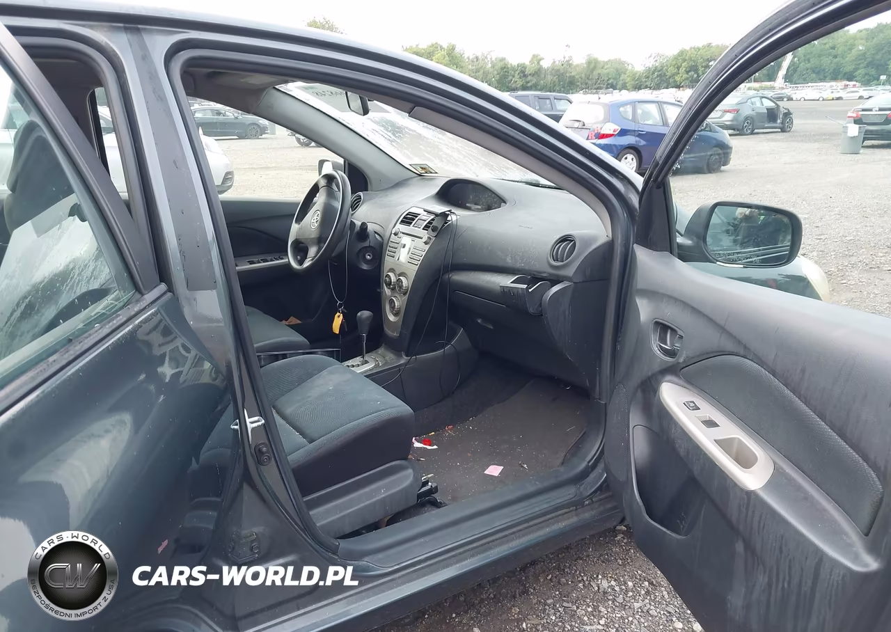 2010 Toyota Yaris VIN:JTDBT4K38A1366993 - 5