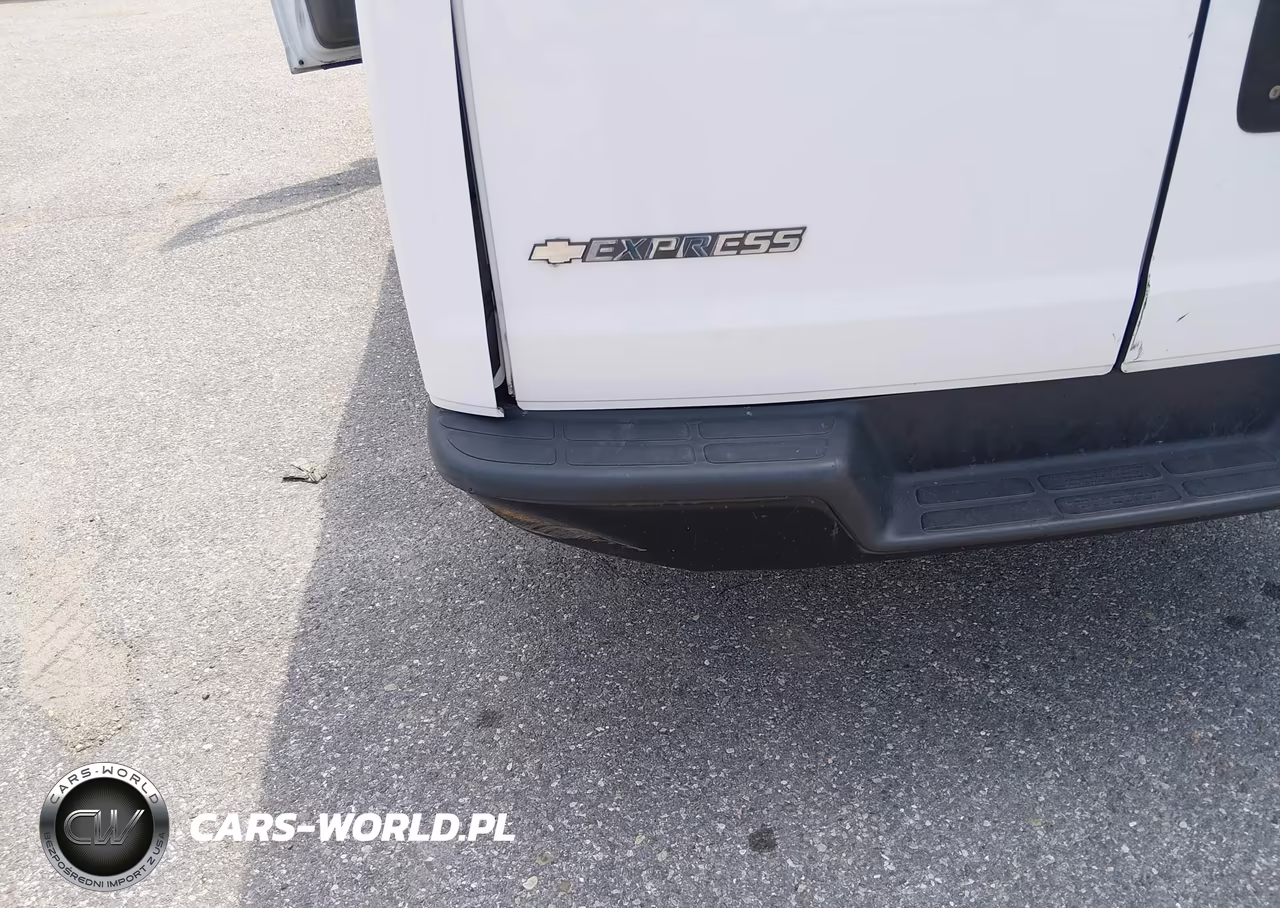 2018 Chevrolet Express 2500 Ls VIN:1GAWGEFG9J1260666 - 6