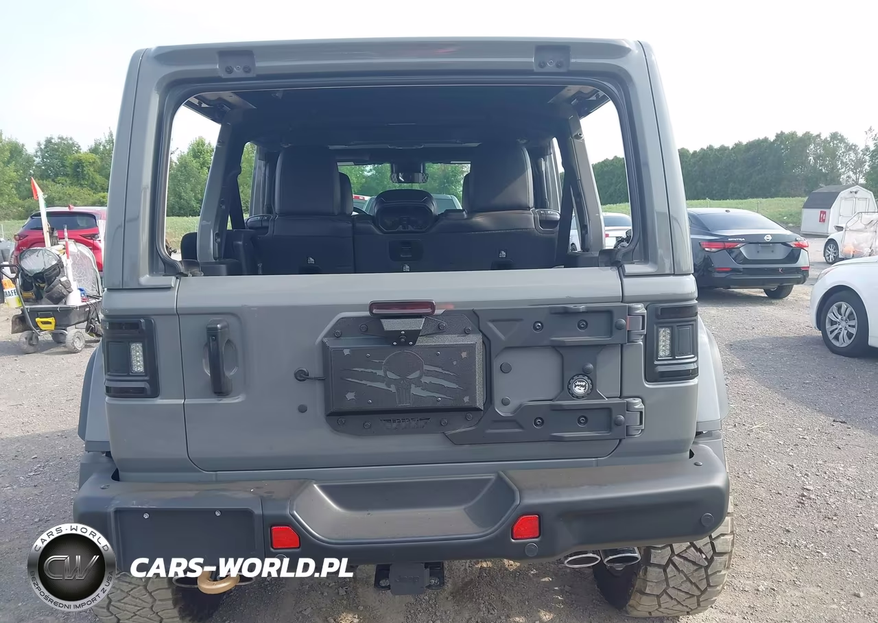 2021 Jeep Wrangler Unlimited Rubicon 392 4X4 VIN:1C4JJXSJ4MW761410 - 17