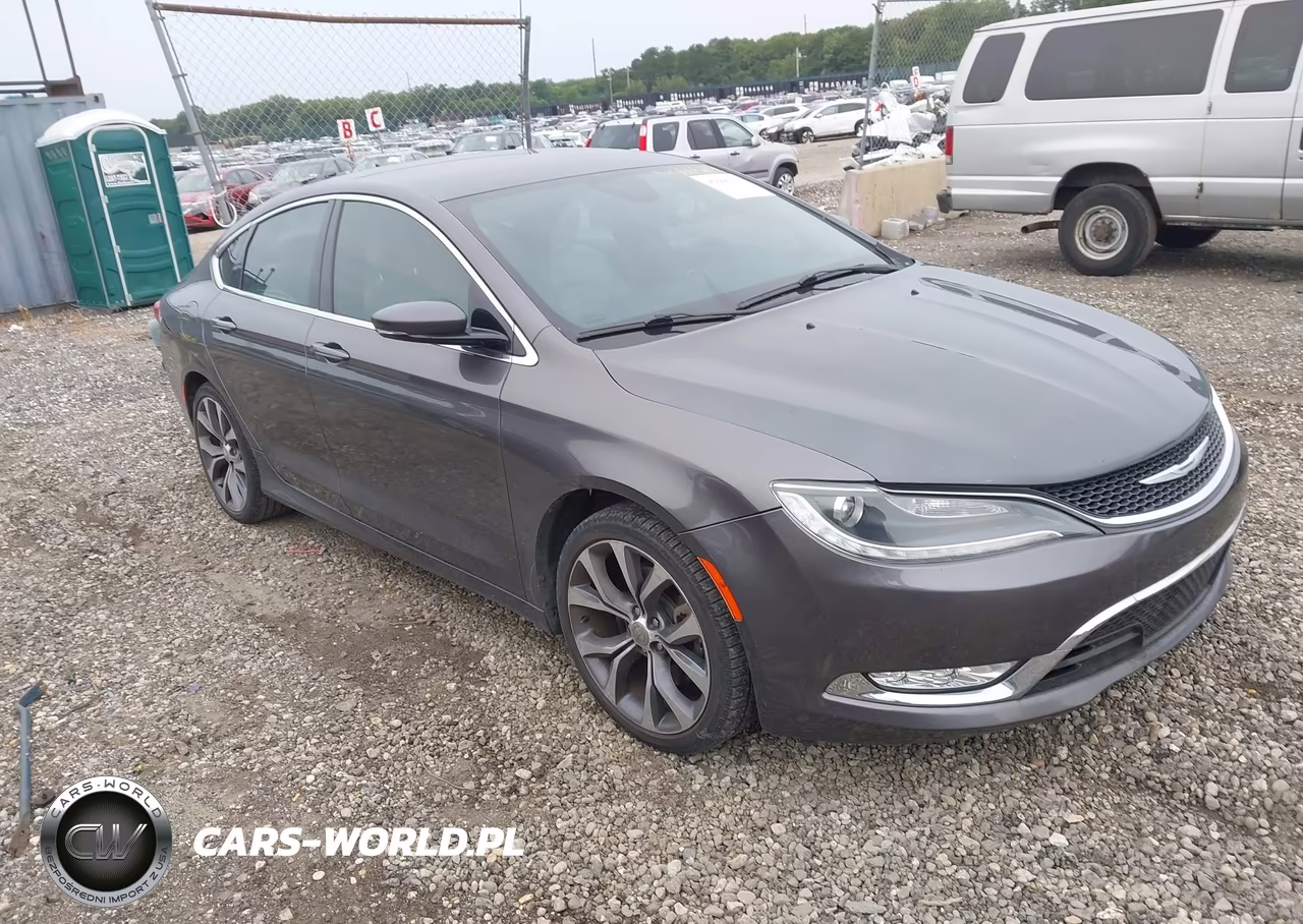 2015 Chrysler 200 C – zdjęcie 1 z 12