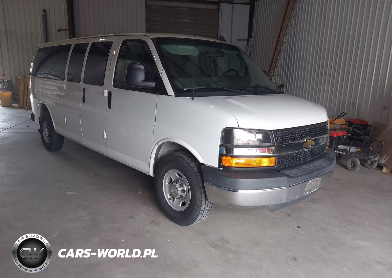 2016 Chevrolet Express 3500 Lt – zdjęcie 1 z 16