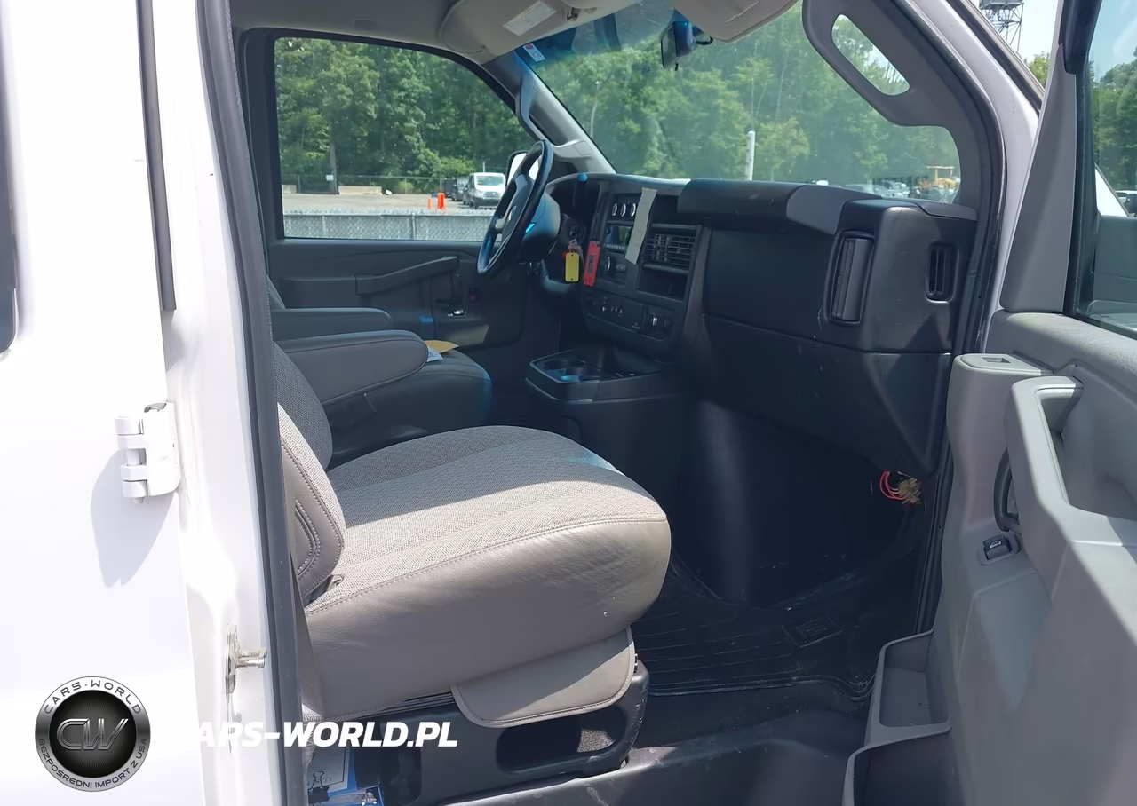 2016 Chevrolet Express 3500 Lt VIN:1GAZGPFF3G1253382 - 5