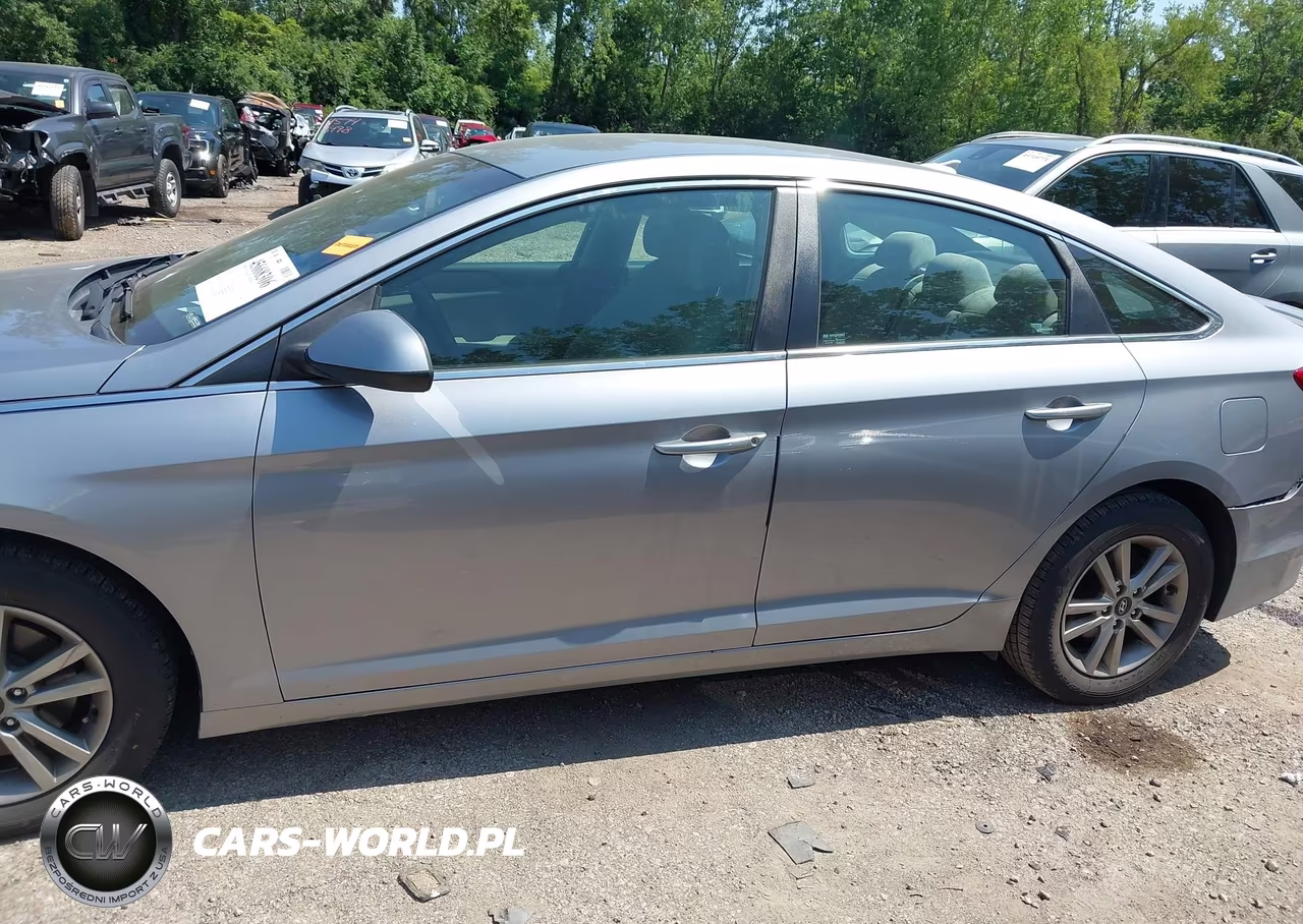 2015 Hyundai Sonata Se VIN:5NPE24AFXFH002246 - 14