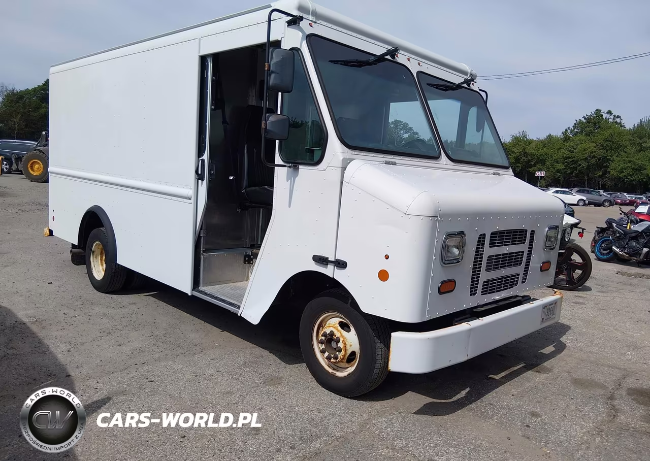 2017 Ford E-350 Stripped