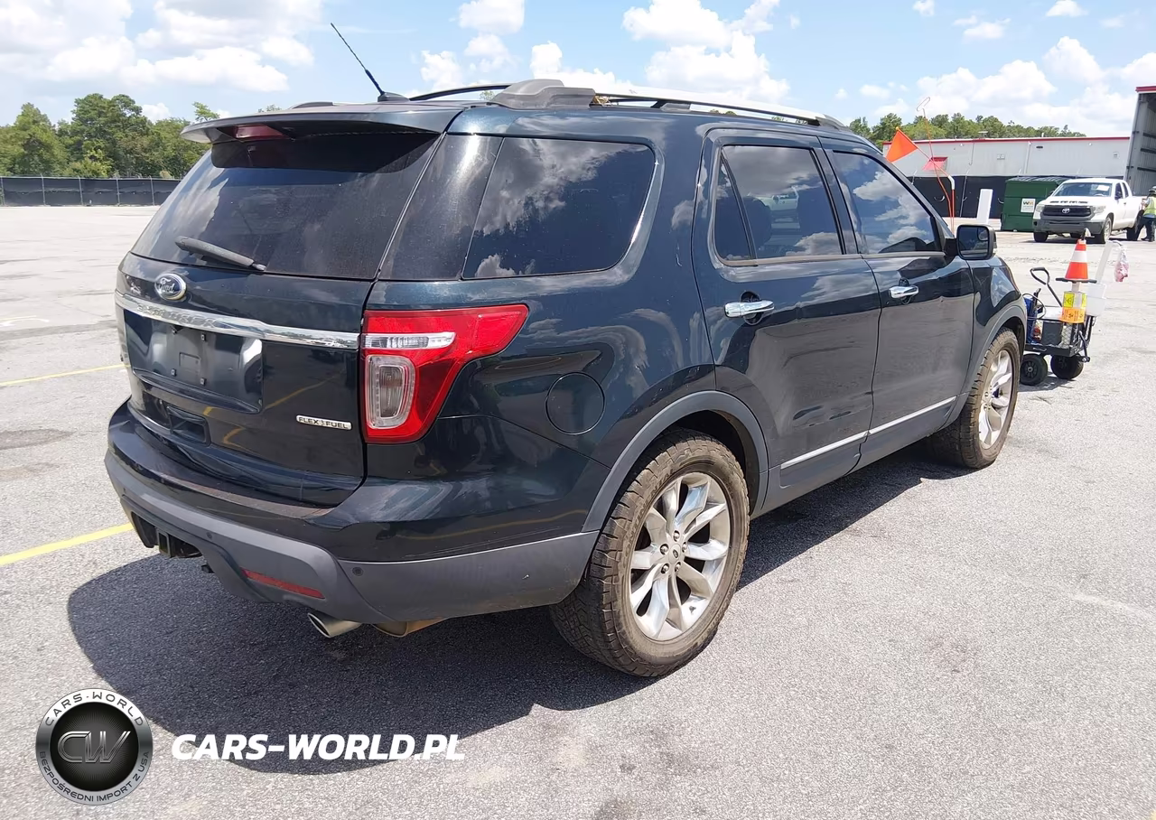 2014 Ford Explorer Xlt VIN:1FM5K7D82EGC19917 - 4