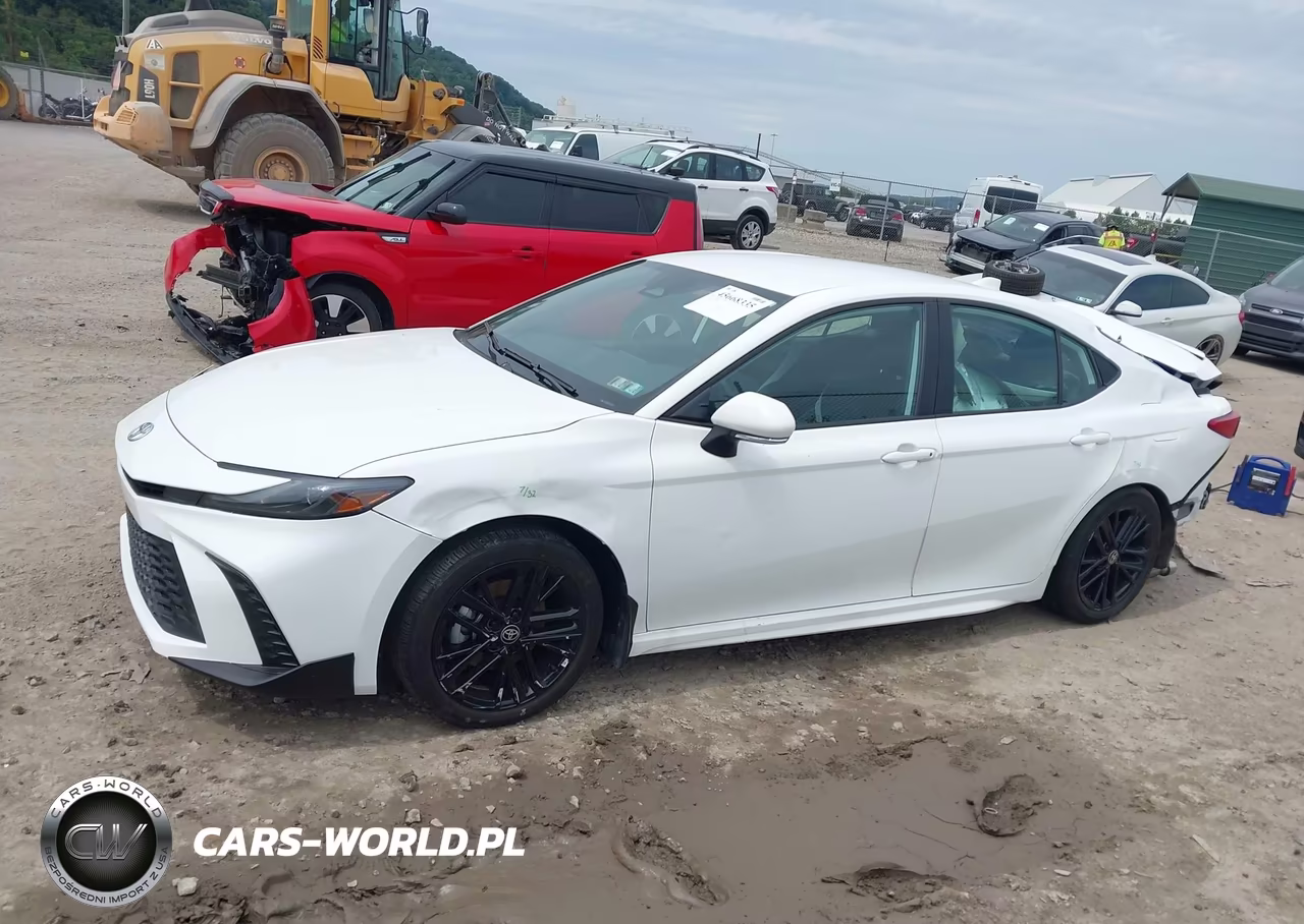 2025 Toyota Camry Se VIN:4T1DBADK7SU018192 - 15