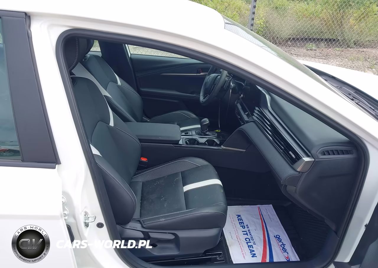 2025 Toyota Camry Se VIN:4T1DBADK7SU018192 - 5