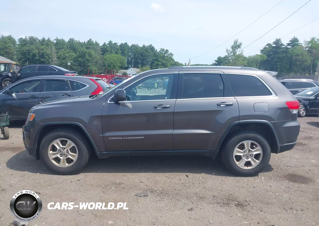 2014 Jeep Grand Cherokee Laredo VIN:1C4RJFAGXEC205253 - 14