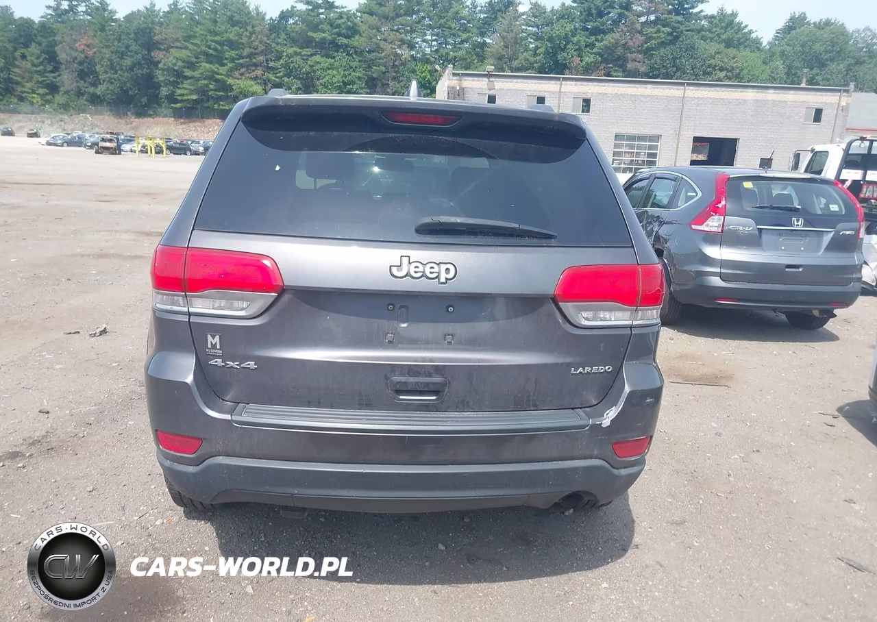 2014 Jeep Grand Cherokee Laredo VIN:1C4RJFAGXEC205253 - 16