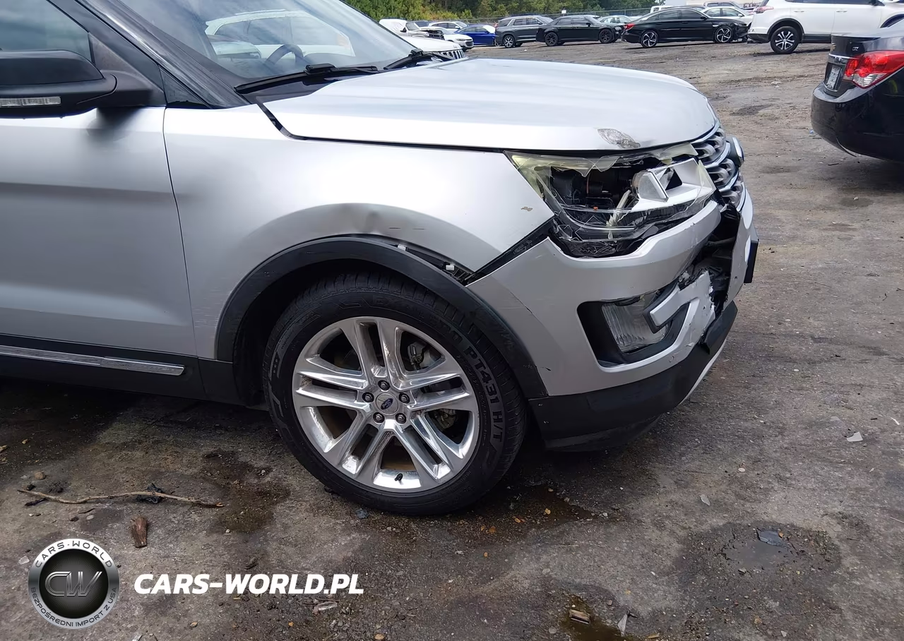 2017 Ford Explorer Xlt VIN:1FM5K7D8XHGC20253 - 18