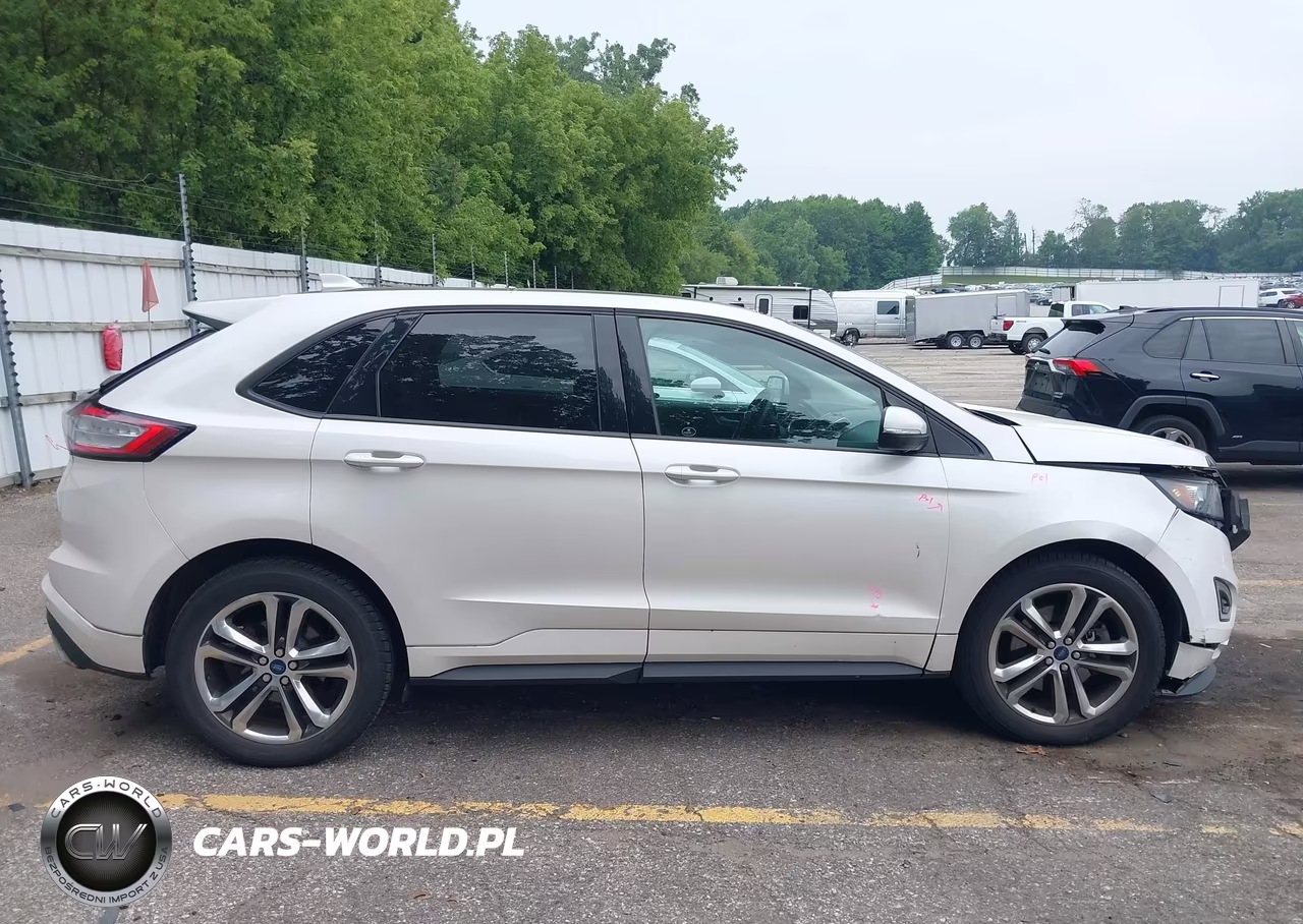 2015 Ford Edge Sport VIN:2FMTK4AP1FBB01237 - 13