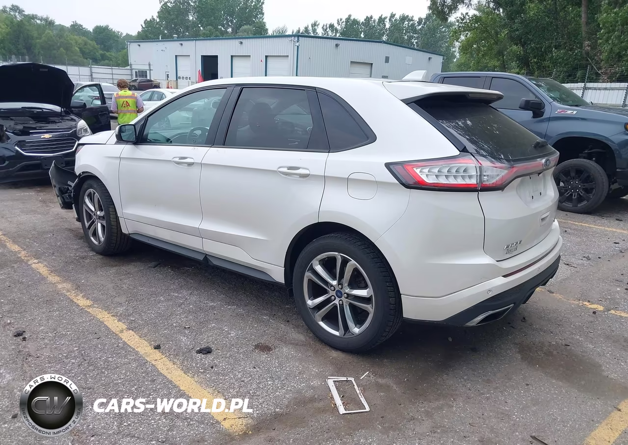 2015 Ford Edge Sport VIN:2FMTK4AP1FBB01237 - 3
