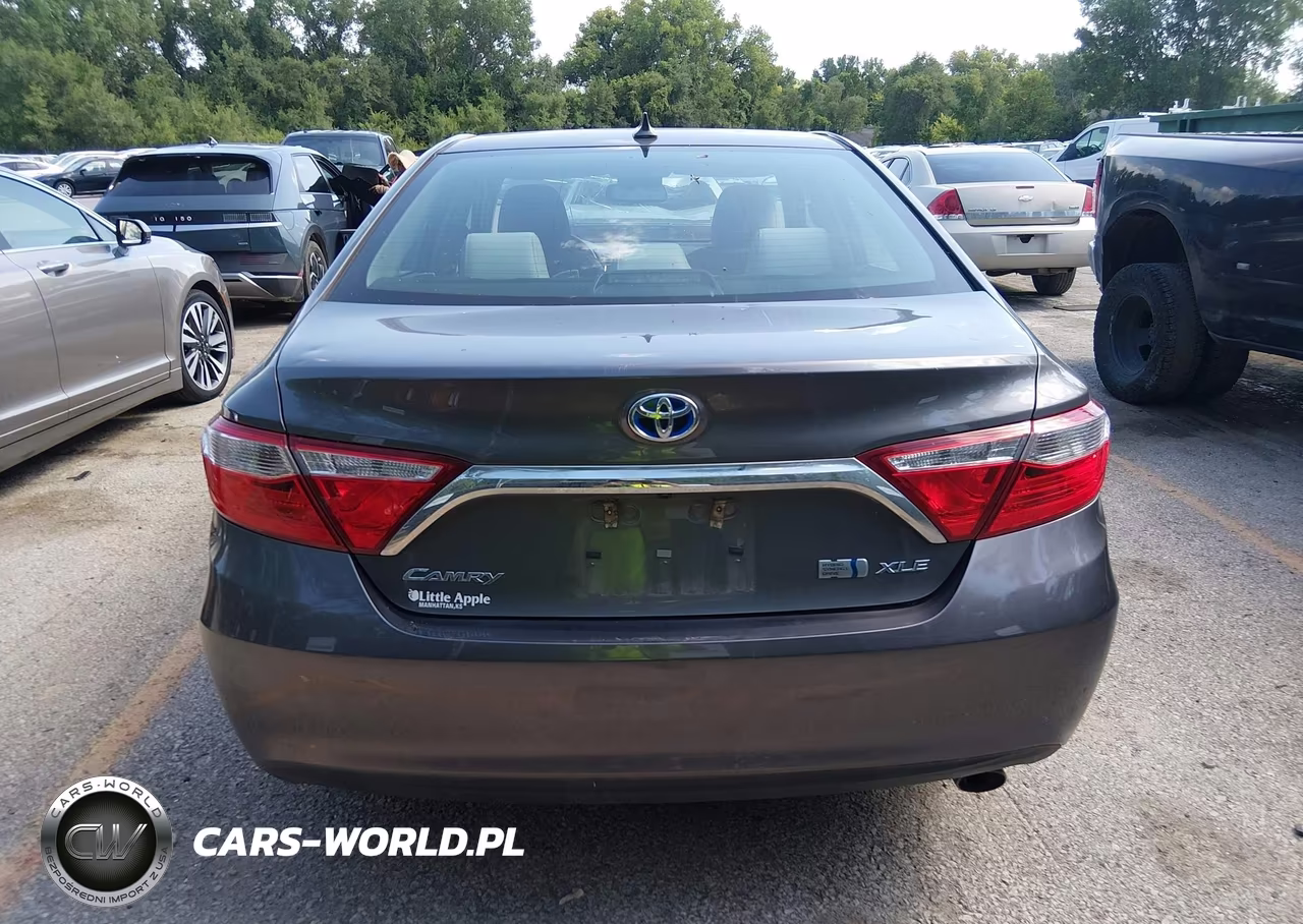 2016 Toyota Camry Hybrid Xle VIN:4T1BD1FK2GU197943 - 16