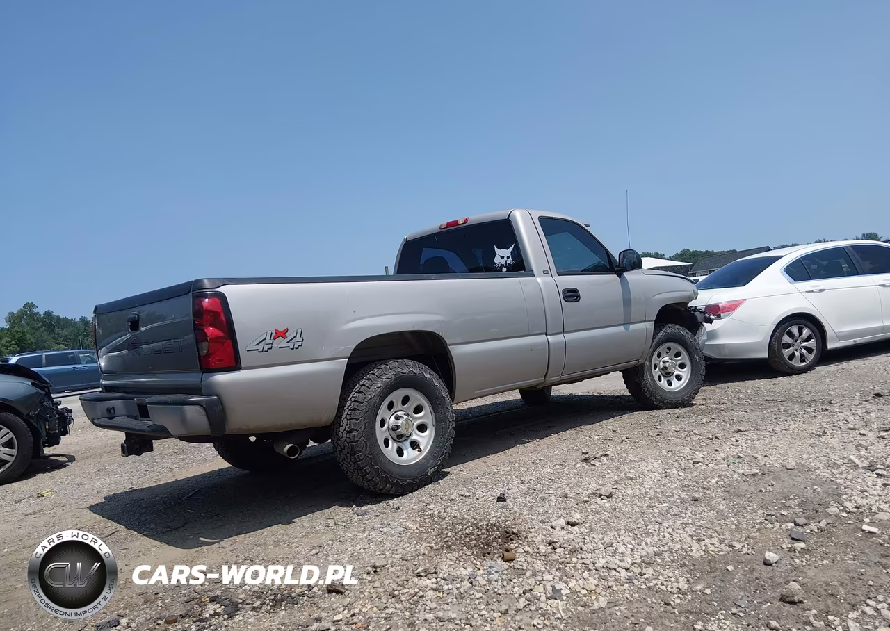 2004 Chevrolet Silverado 1500 Work Truck VIN:1GCEK14V74Z134100 - 4