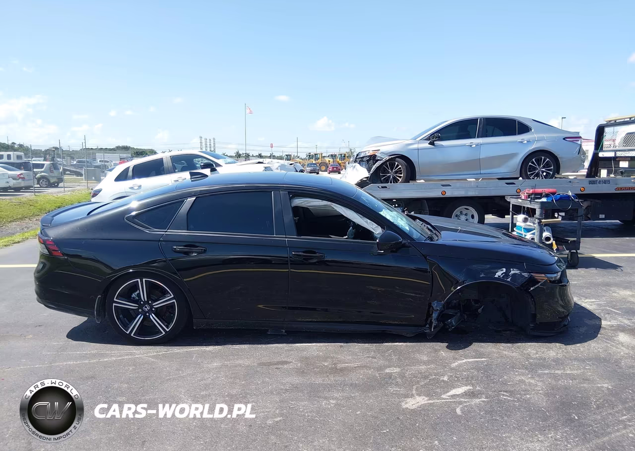 2026 Honda Accord Hybrid Sport VIN:1HGCY2F56TA013226 - 13