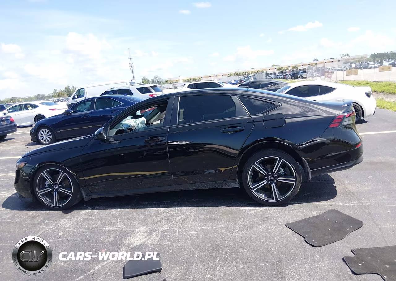 2026 Honda Accord Hybrid Sport VIN:1HGCY2F56TA013226 - 14