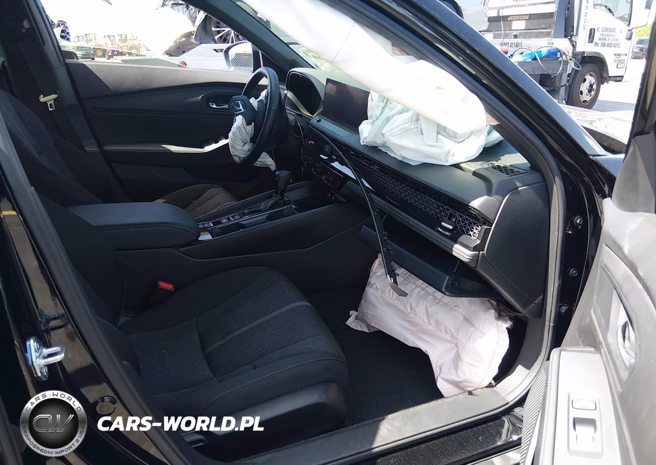2026 Honda Accord Hybrid Sport VIN:1HGCY2F56TA013226 - 5