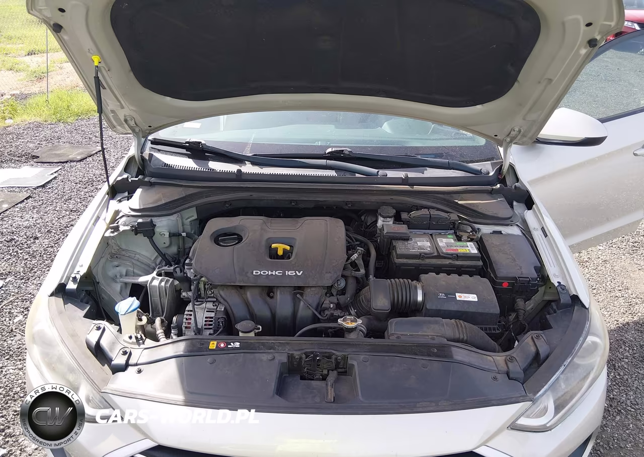 2018 Hyundai Elantra Sel VIN:5NPD84LFXJH247872 - 10