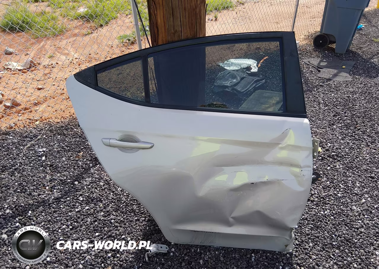 2018 Hyundai Elantra Sel VIN:5NPD84LFXJH247872 - 12