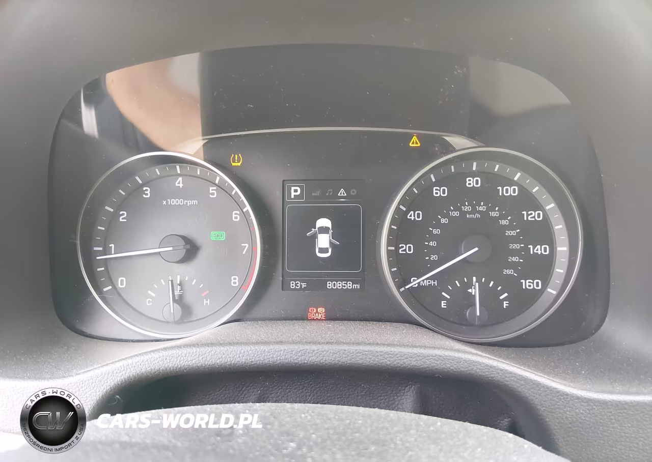 2018 Hyundai Elantra Sel VIN:5NPD84LFXJH247872 - 16