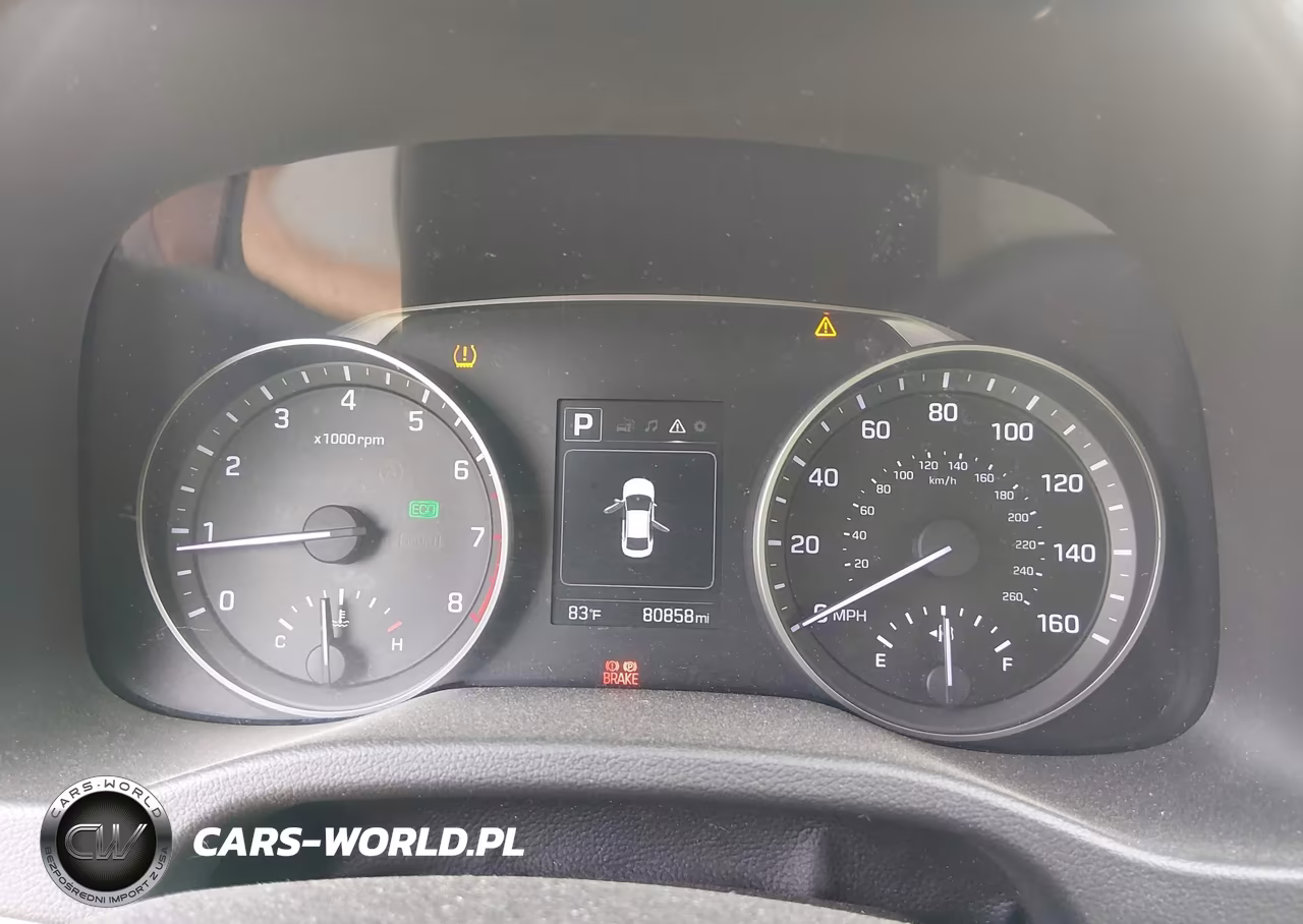 2018 Hyundai Elantra Sel VIN:5NPD84LFXJH247872 - 7