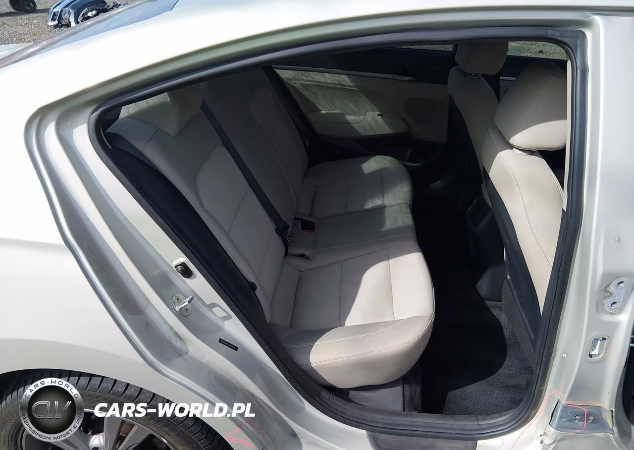2018 Hyundai Elantra Sel VIN:5NPD84LFXJH247872 - 8