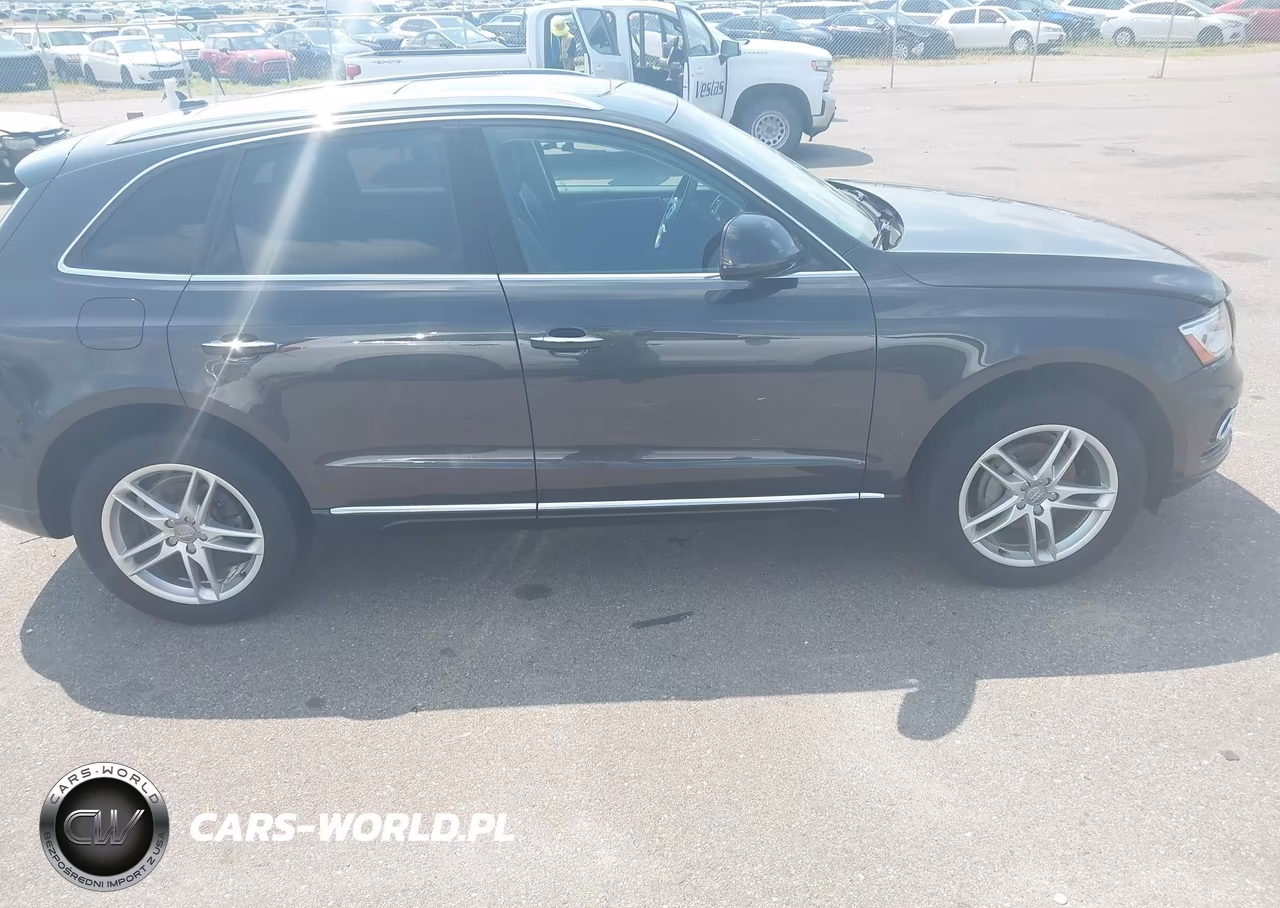 2016 Audi Q5 2.0T Premium VIN:WA1L2AFP8GA042125 - 14