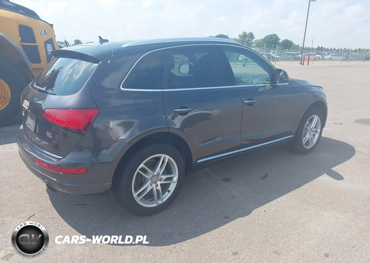 2016 Audi Q5 2.0T Premium VIN:WA1L2AFP8GA042125 - 4