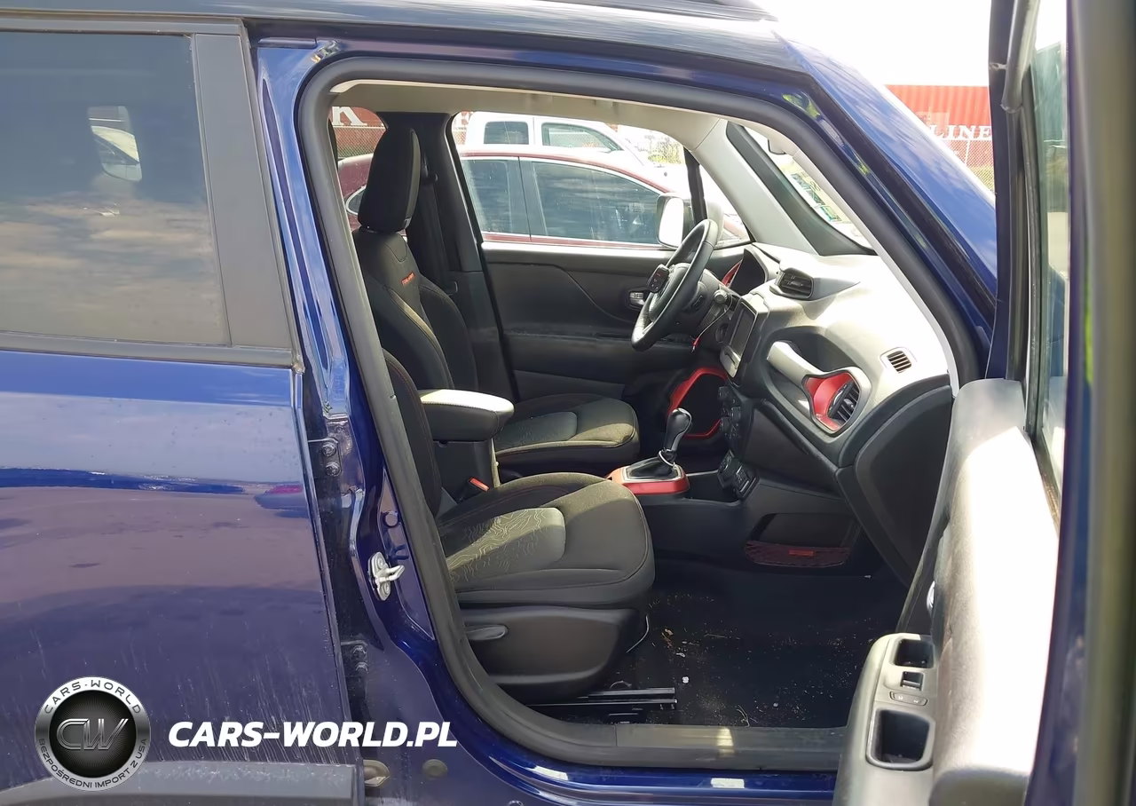 2020 Jeep Renegade Trailhawk 4X4 VIN:ZACNJBC1XLPL74727 - 5